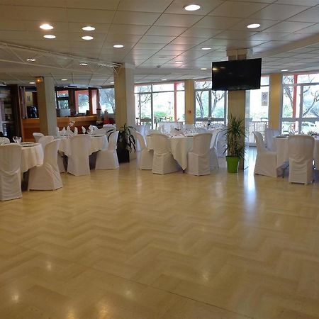 Le Domaine Des Oliviers Apartment แซ็งต์-ซีร์-ซูร์-แมร์ ภายนอก รูปภาพ