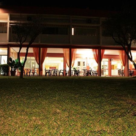 Le Domaine Des Oliviers Apartment แซ็งต์-ซีร์-ซูร์-แมร์ ห้อง รูปภาพ