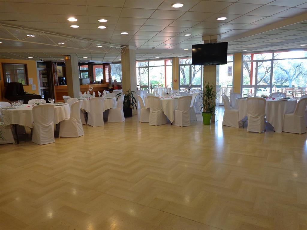 Le Domaine Des Oliviers Apartment แซ็งต์-ซีร์-ซูร์-แมร์ ภายนอก รูปภาพ