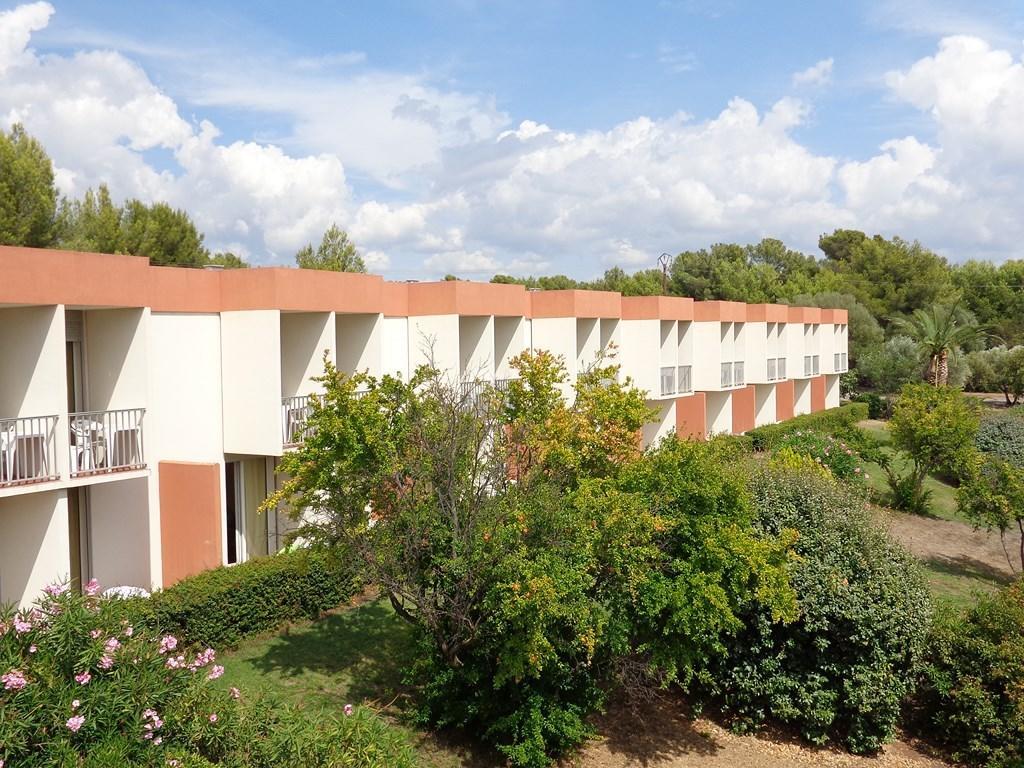 Le Domaine Des Oliviers Apartment แซ็งต์-ซีร์-ซูร์-แมร์ ภายนอก รูปภาพ